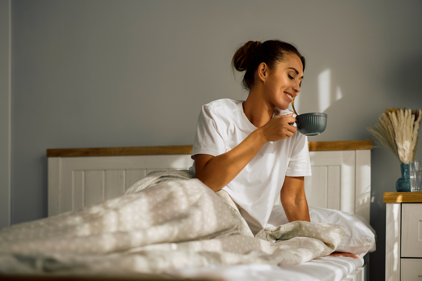 Daytime vs. Nighttime Nausea: What's Really Going On?